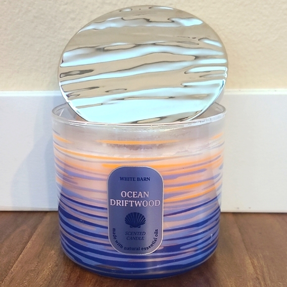 OCEAN DRIFTWOOD 3 Wick Candle Bath And Body Works Sunset Ocean Outside - Picture 1 of 5
